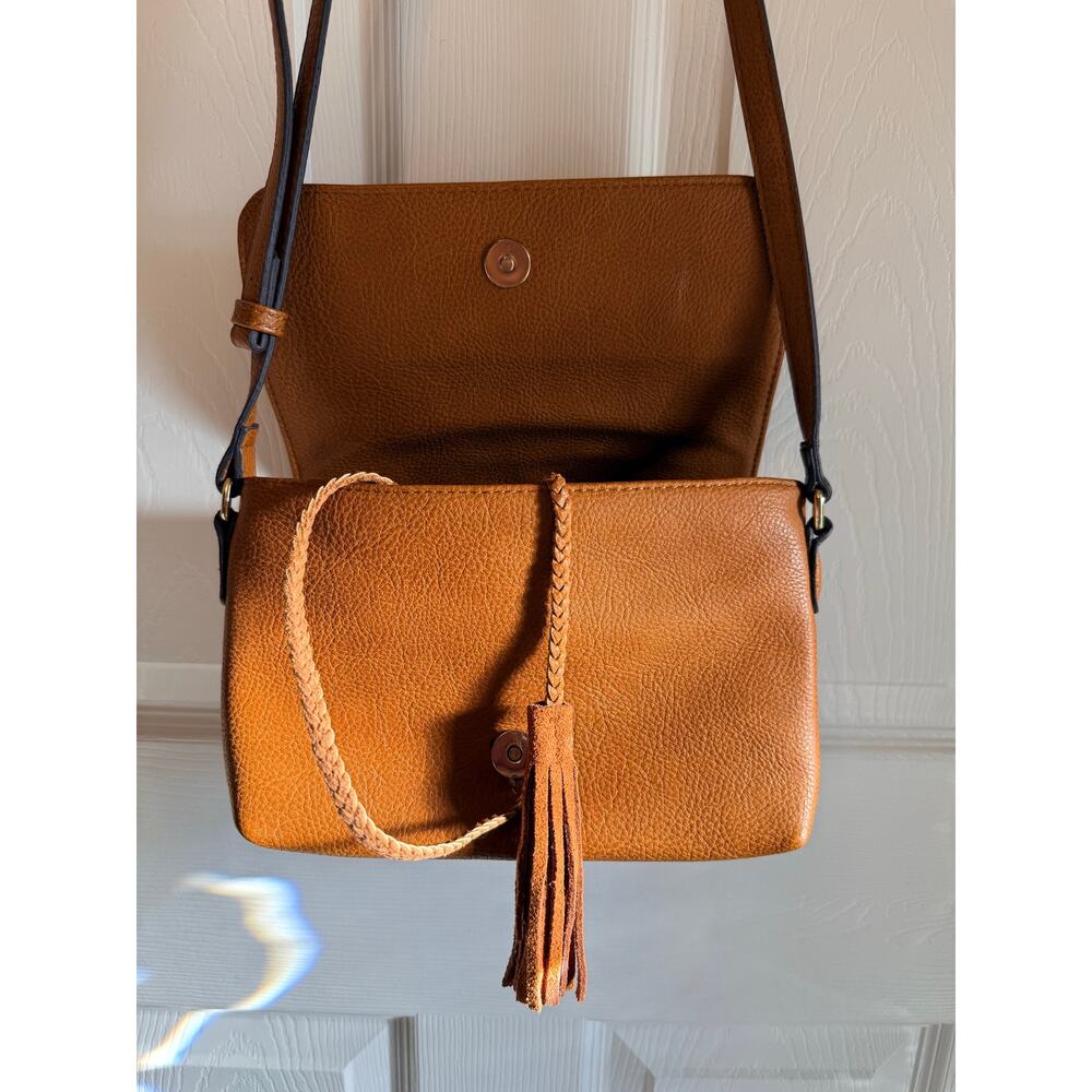 Street Level Brown Boho Tassel Pebbled Faux Leather Crossbody Purse - Picture 6 of 8